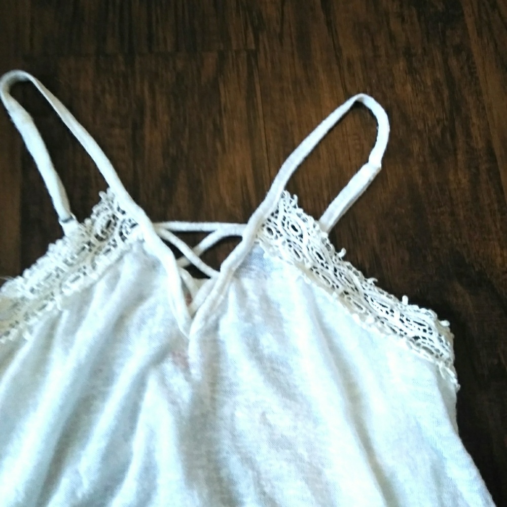 Top - Picture 2 of 3